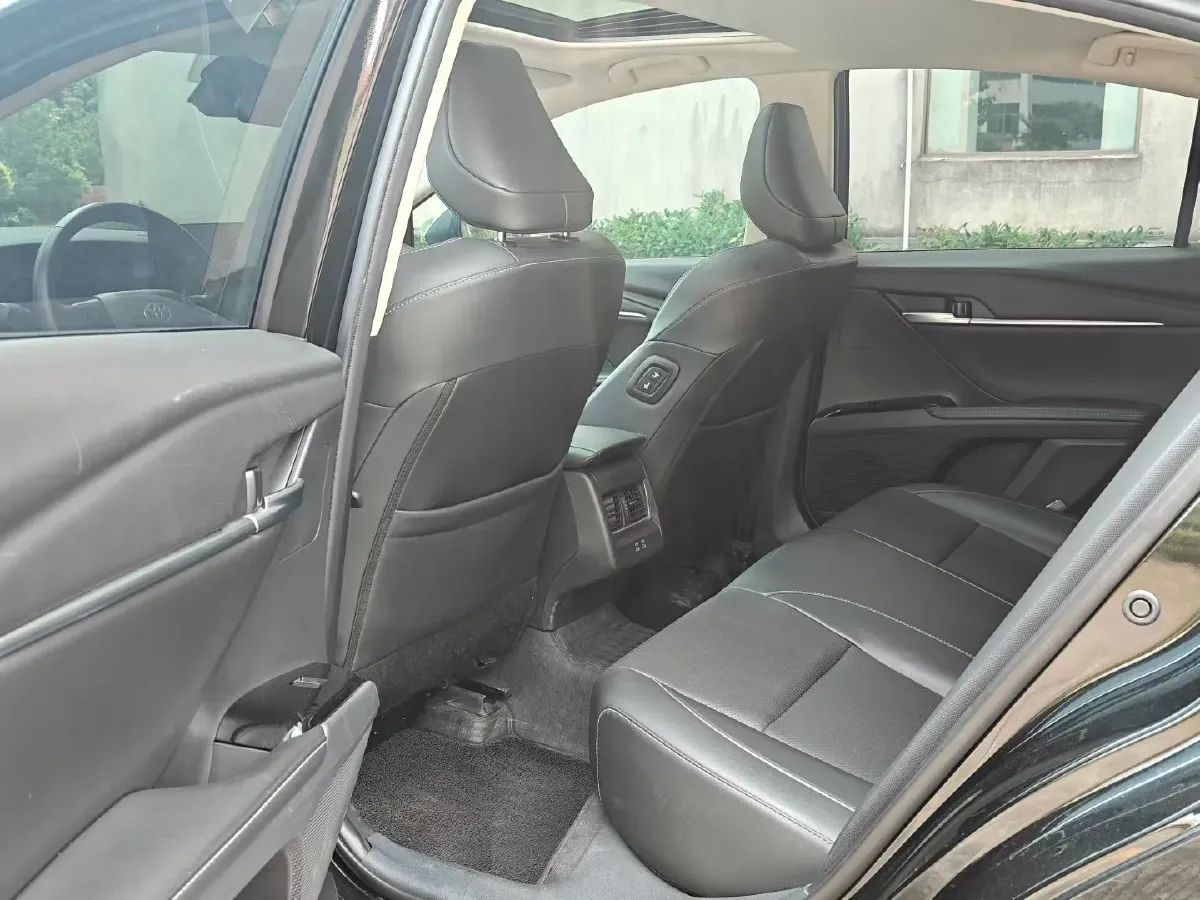 2024 Toyota Camry 2.0L 173HP L4 CVT,autocango,china used car exporter,china ev exporter,chinese used car exporter,chinese used ev exporter