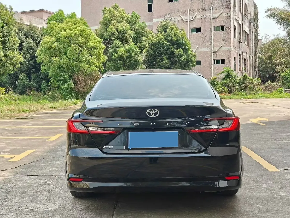 2024 Toyota Camry 2.0L 173HP L4 CVT,autocango,china used car exporter,china ev exporter,chinese used car exporter,chinese used ev exporter