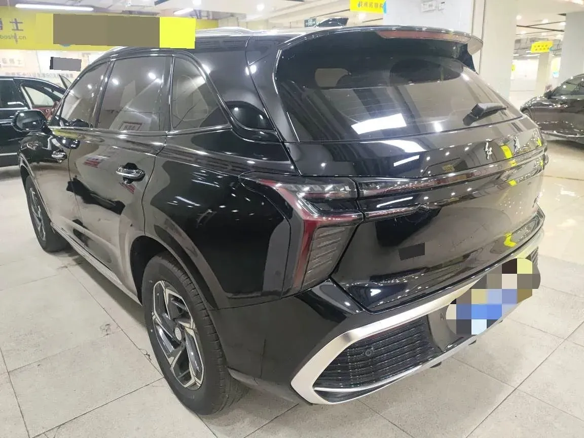2025 HongQi HS3 1.5T 150HP L4 1DHT PHEV,autocango,china used car exporter,china ev exporter,chinese used car exporter,chinese used ev exporter