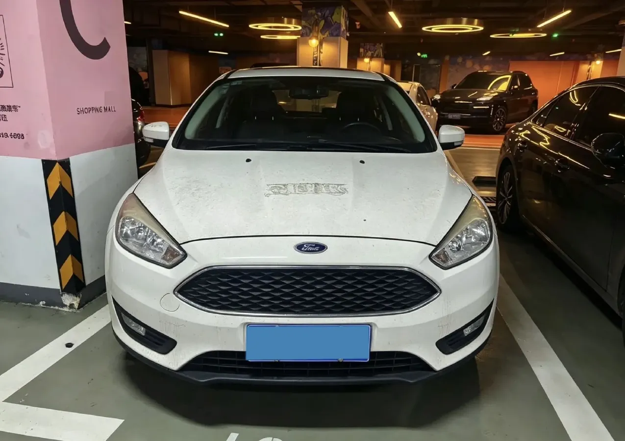 2018 Ford Focus 1.0T 125HP L3 6AT,autocango,china used car exporter,china ev exporter,chinese used car exporter,chinese used ev exporter