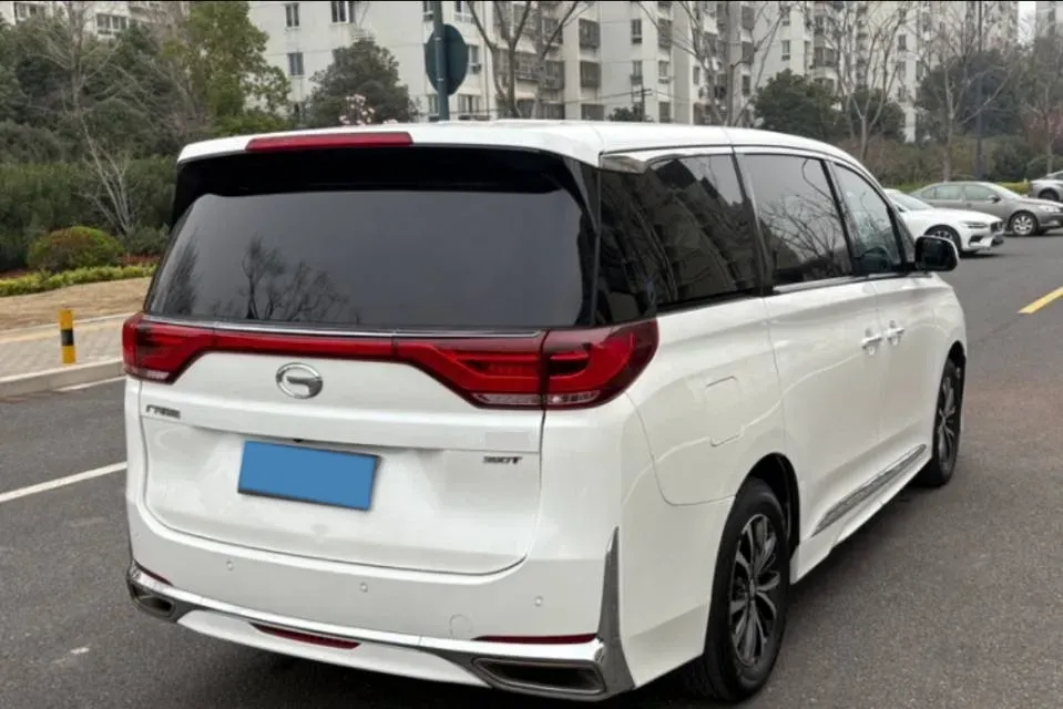 2021 GAC Trumpchi M8 2.0T 252HP L4 8AT,autocango,china used car exporter,china ev exporter,chinese used car exporter,chinese used ev exporter
