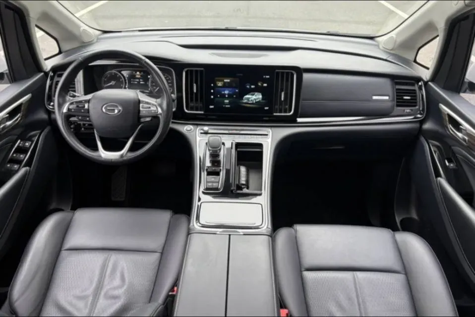 2021 GAC Trumpchi M8 2.0T 252HP L4 8AT,autocango,china used car exporter,china ev exporter,chinese used car exporter,chinese used ev exporter