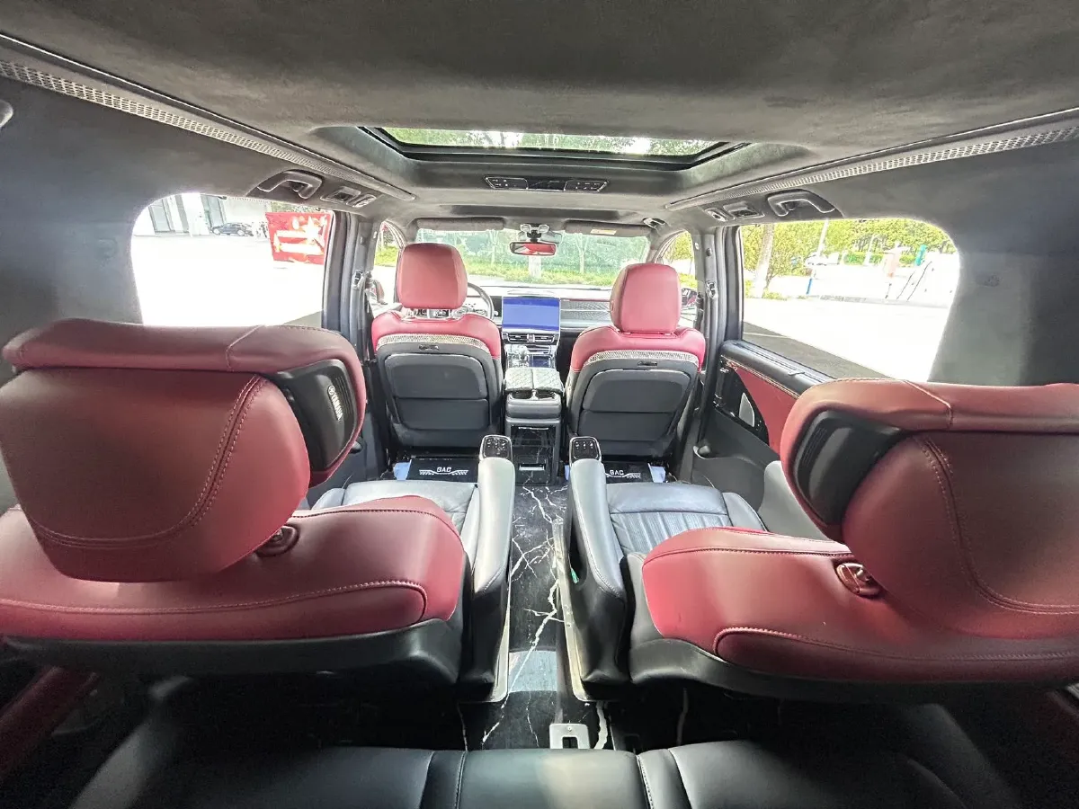 2023 GAC Trumpchi M8 2.0T 252HP L4 8AT,autocango,china used car exporter,china ev exporter,chinese used car exporter,chinese used ev exporter