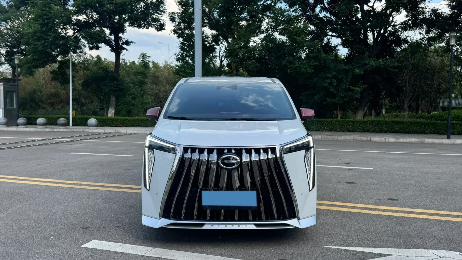 2023 GAC Trumpchi M8 2.0T 252HP L4 8AT,autocango,china used car exporter,china ev exporter,chinese used car exporter,chinese used ev exporter