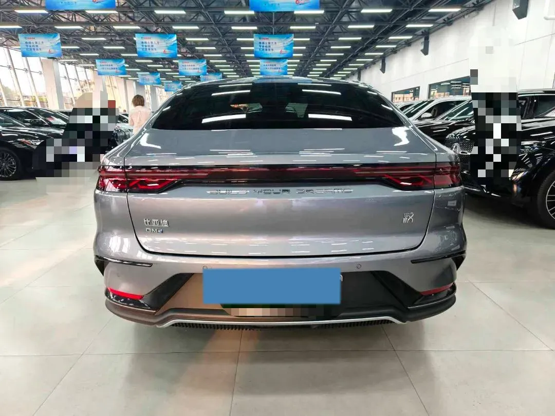 2022 Volkswagen Tiguan L 2.0T 186HP L4 7DCT,autocango,china used car exporter,china ev exporter,chinese used car exporter,chinese used ev exporter