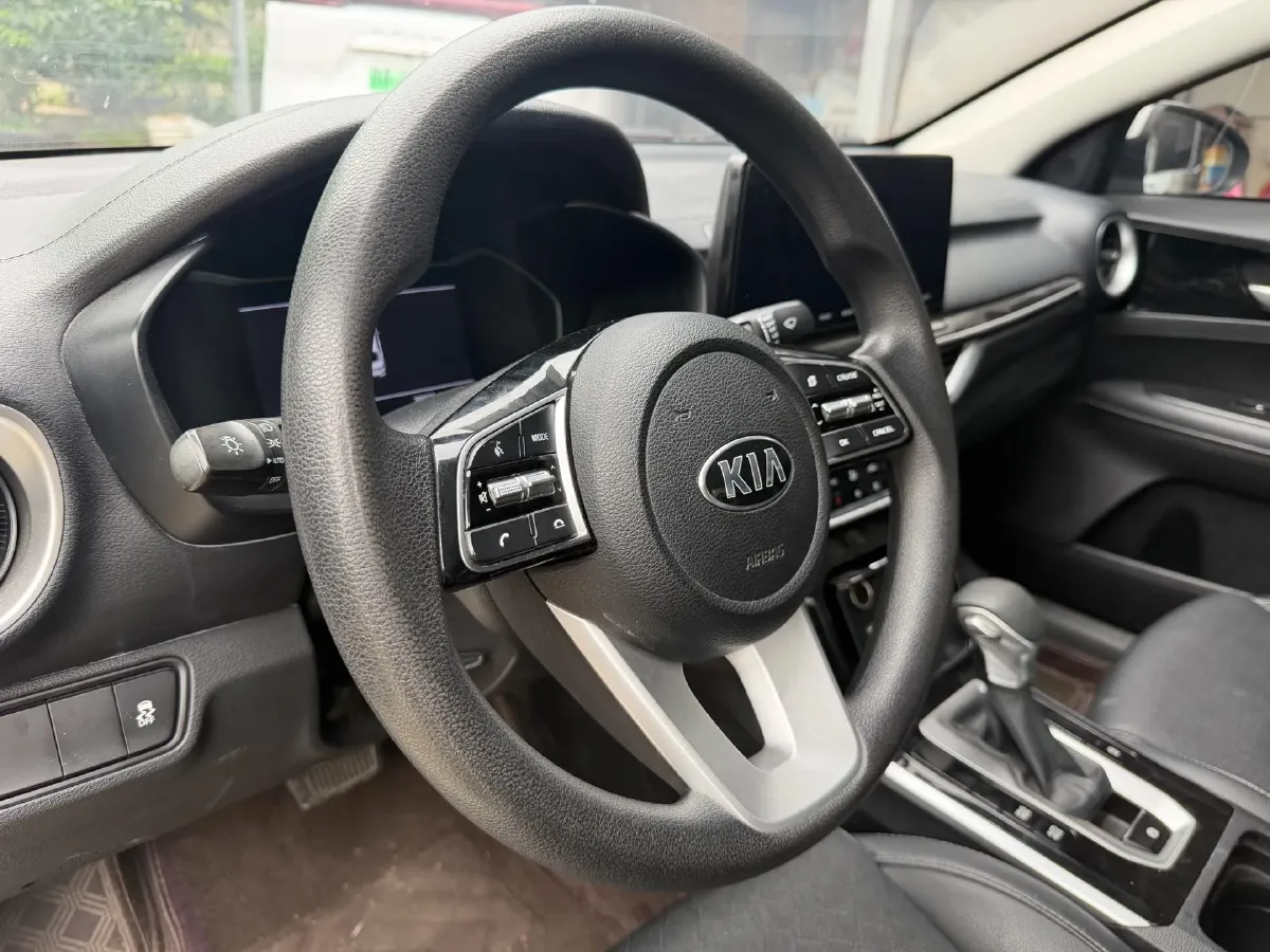2020 Kia K3 1.5L 115HP L4 CVT,autocango,china used car exporter,china ev exporter,chinese used car exporter,chinese used ev exporter