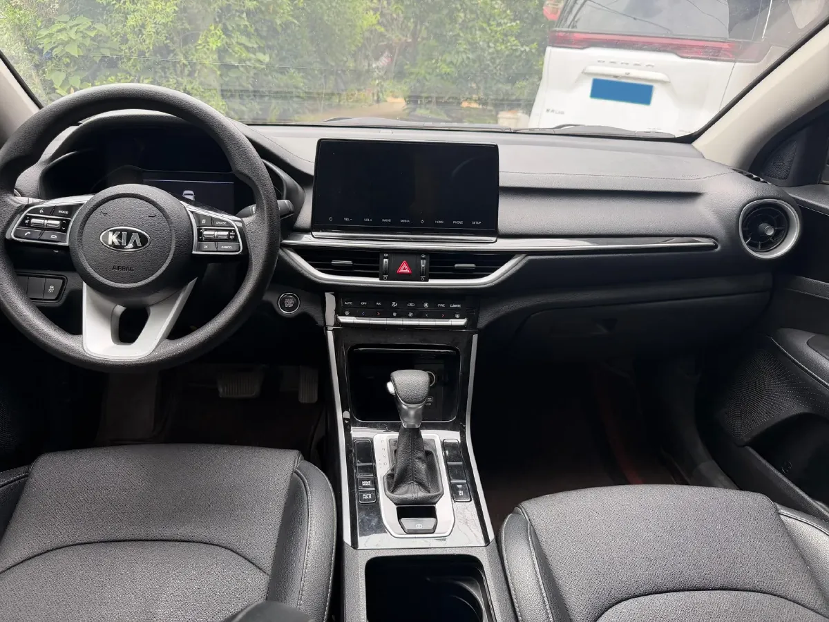 2020 Kia K3 1.5L 115HP L4 CVT,autocango,china used car exporter,china ev exporter,chinese used car exporter,chinese used ev exporter