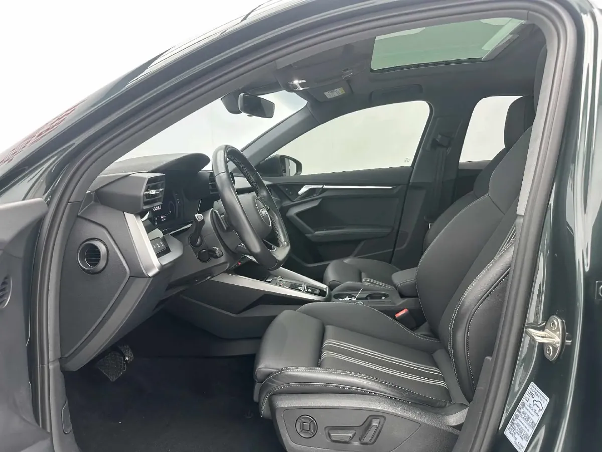 2022 Audi A3 1.4T 150HP L4 7DCT,autocango,china used car exporter,china ev exporter,chinese used car exporter,chinese used ev exporter