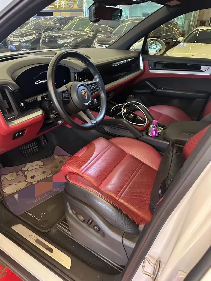 2024 Porsche Cayenne 3.0T 354HP V6 8AT,autocango,china used car exporter,china ev exporter,chinese used car exporter,chinese used ev exporter