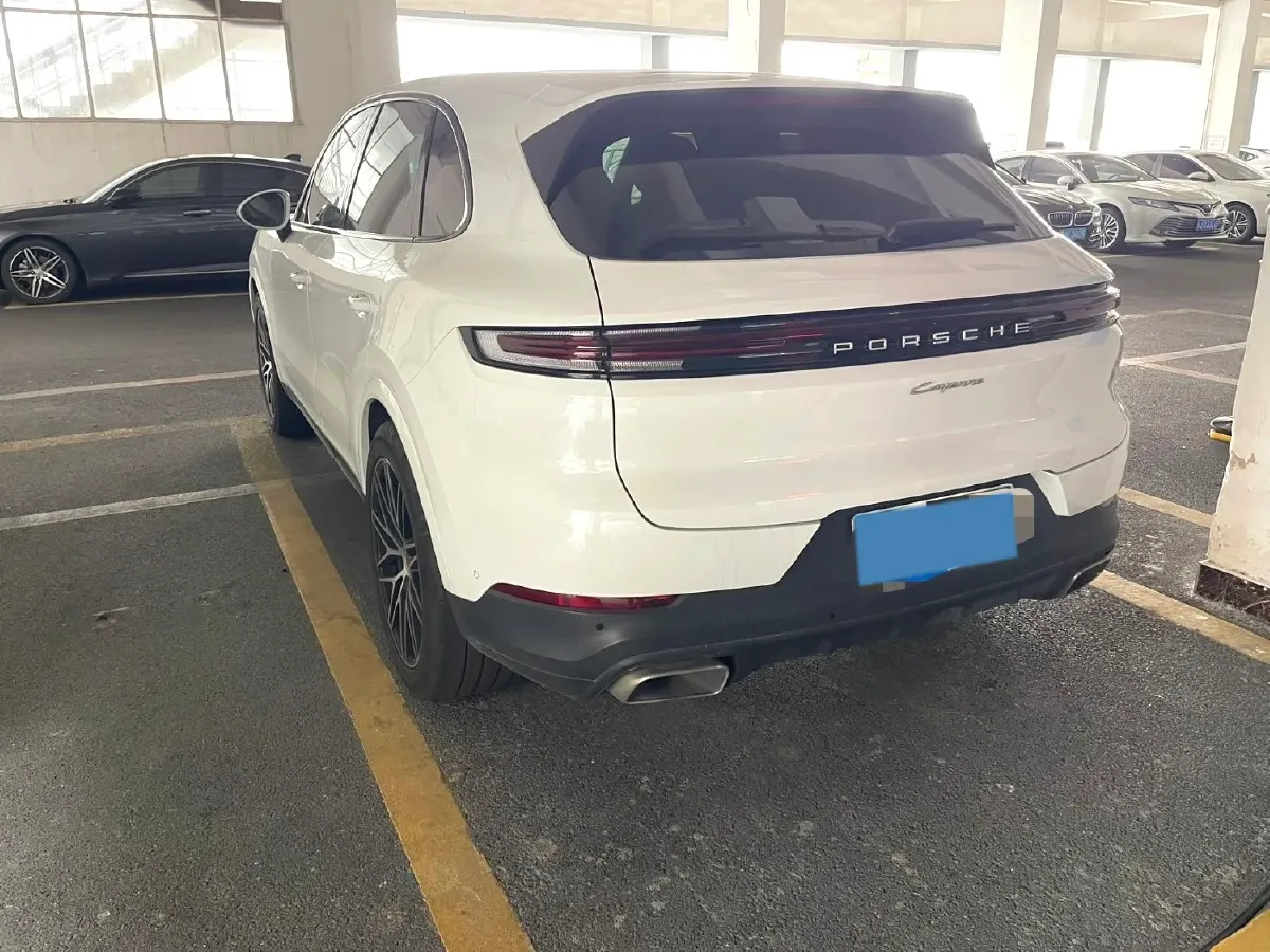 2024 Porsche Cayenne 3.0T 354HP V6 8AT,autocango,china used car exporter,china ev exporter,chinese used car exporter,chinese used ev exporter