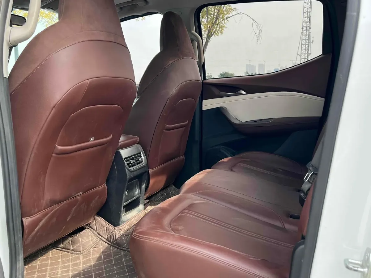 2023 MAXUS Interstellar 2.0T 143HP L4 6AT,autocango,china used car exporter,china ev exporter,chinese used car exporter,chinese used ev exporter