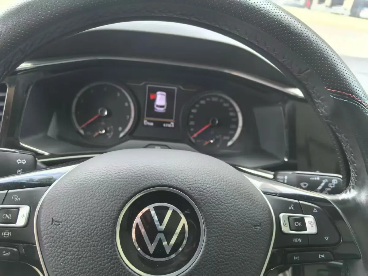 2020 Volkswagen Tayron 2.0T 186HP L4 7DCT,autocango,china used car exporter,china ev exporter,chinese used car exporter,chinese used ev exporter