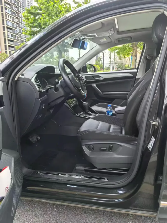 2020 Volkswagen Tayron 2.0T 186HP L4 7DCT,autocango,china used car exporter,china ev exporter,chinese used car exporter,chinese used ev exporter