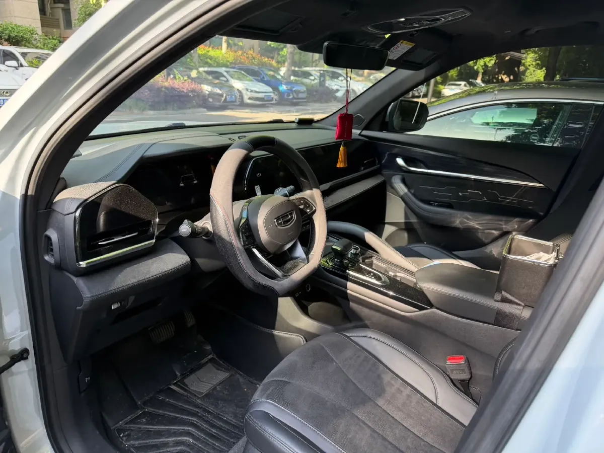 2022 Geely Monjaro 1.5T 150HP L3 3DHT Hybrid,autocango,china used car exporter,china ev exporter,chinese used car exporter,chinese used ev exporter