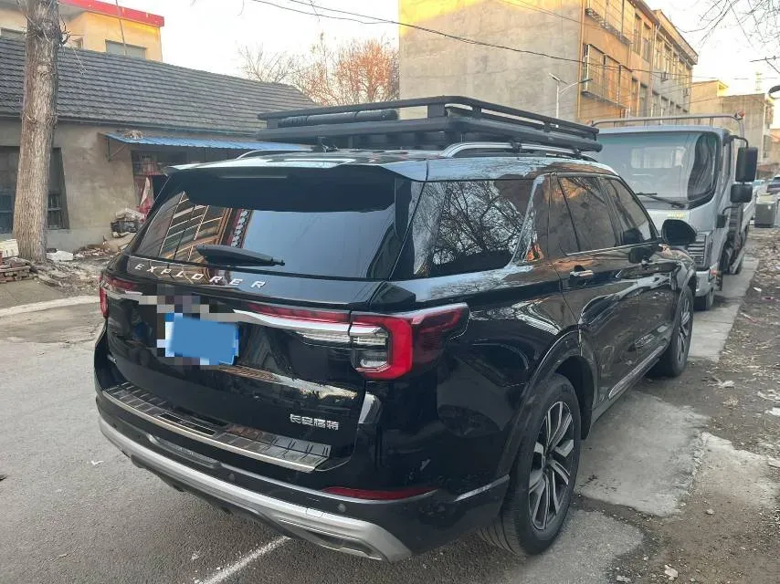 2023 Ford Explorer 2.3T 276HP L4 10AT,autocango,china used car exporter,china ev exporter,chinese used car exporter,chinese used ev exporter