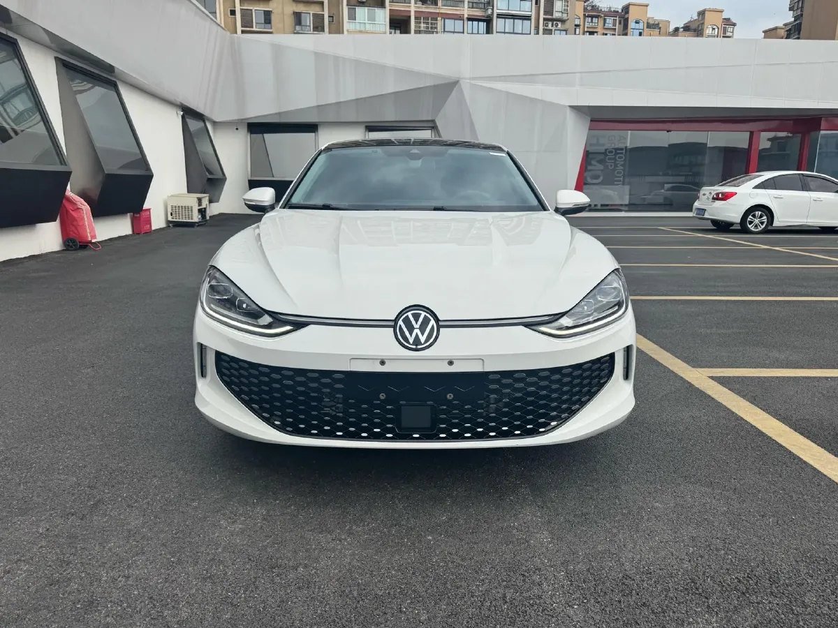 2022 Exceed TXL 2.0T 261HP L4 7DCT,autocango,china used car exporter,china ev exporter,chinese used car exporter,chinese used ev exporter
