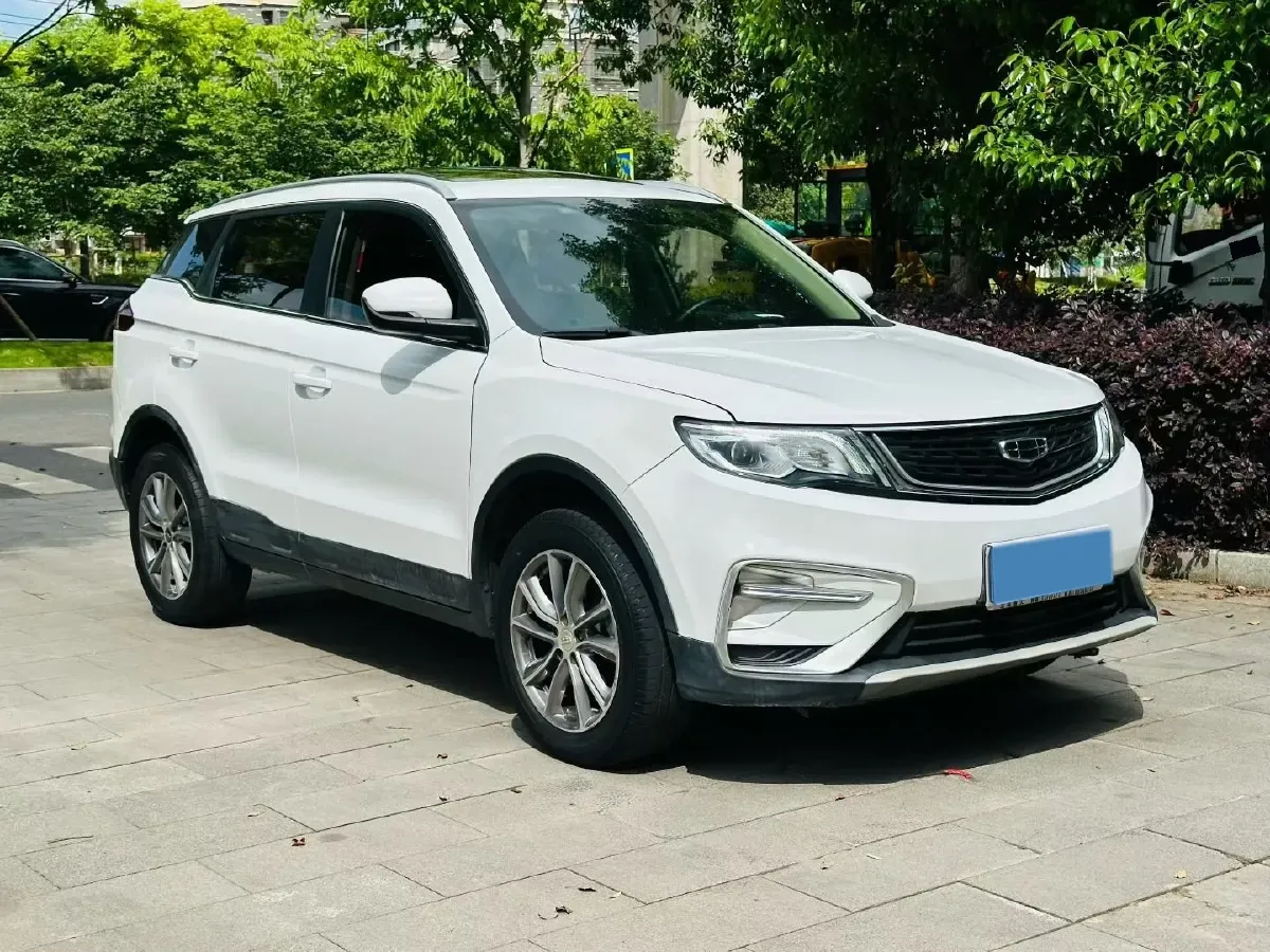 2020 Roewe i6 1.5T 169HP L4 7DCT,autocango,china used car exporter,china ev exporter,chinese used car exporter,chinese used ev exporter