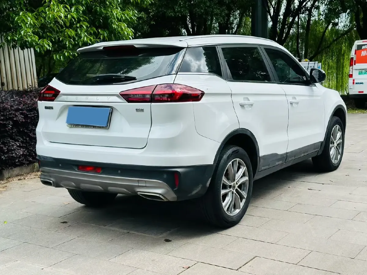 2020 Roewe i6 1.5T 169HP L4 7DCT,autocango,china used car exporter,china ev exporter,chinese used car exporter,chinese used ev exporter