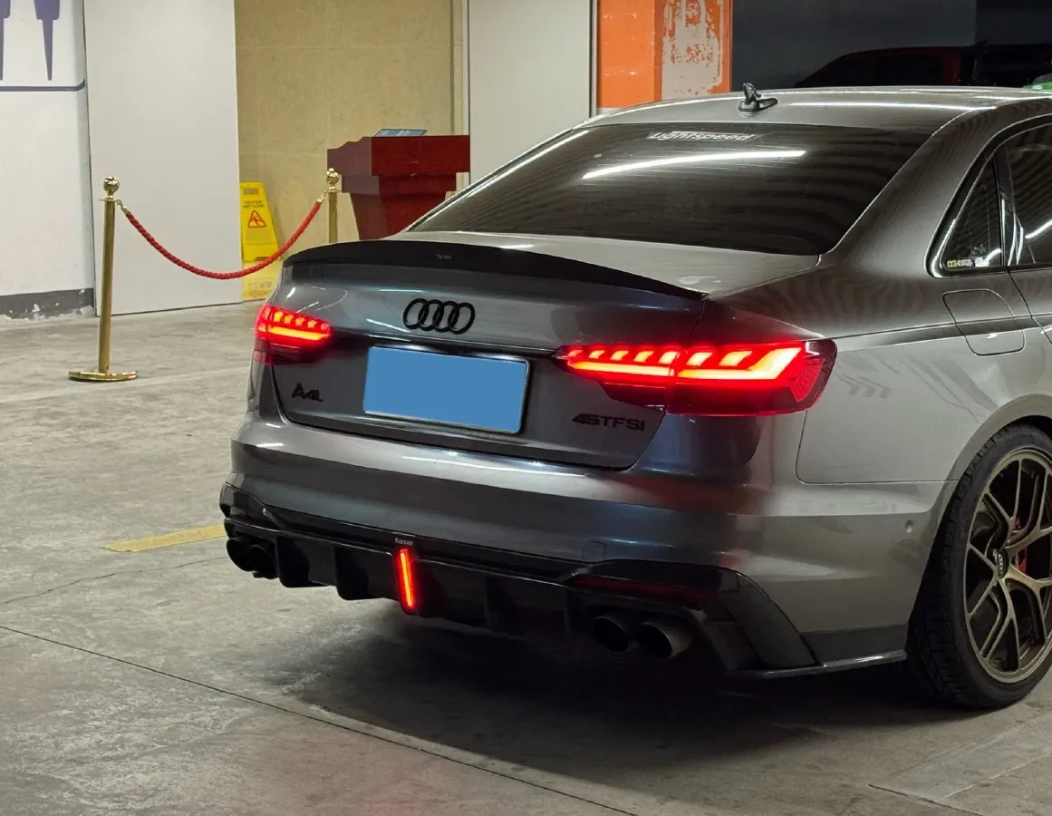 2020 Audi A4L 2.0T 252HP L4 7DCT,autocango,china used car exporter,china ev exporter,chinese used car exporter,chinese used ev exporter