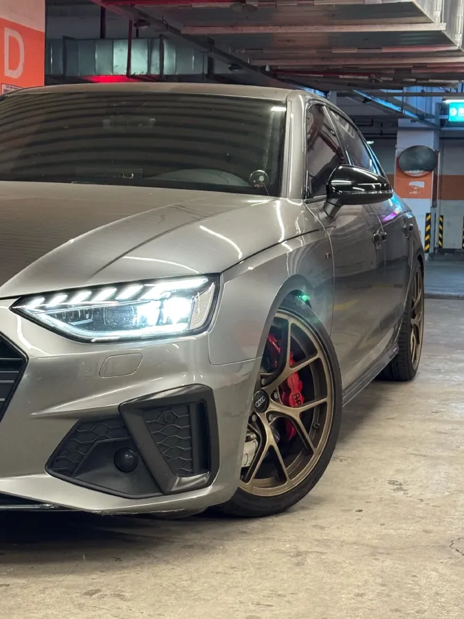 2020 Audi A4L 2.0T 252HP L4 7DCT,autocango,china used car exporter,china ev exporter,chinese used car exporter,chinese used ev exporter