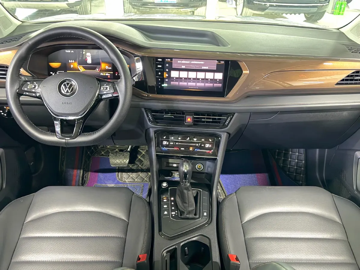2021 Volkswagen Tharu 1.4T 150HP L4 7DCT,autocango,china used car exporter,china ev exporter,chinese used car exporter,chinese used ev exporter