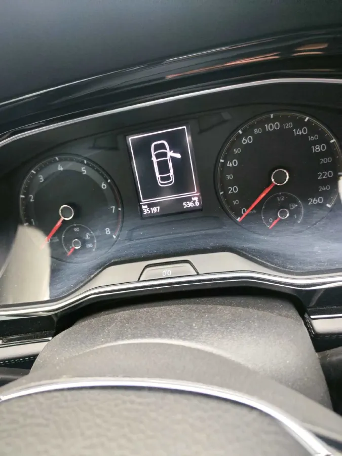 2019 Jeep Renegade 1.3T 173HP L4 7DCT,autocango,china used car exporter,china ev exporter,chinese used car exporter,chinese used ev exporter