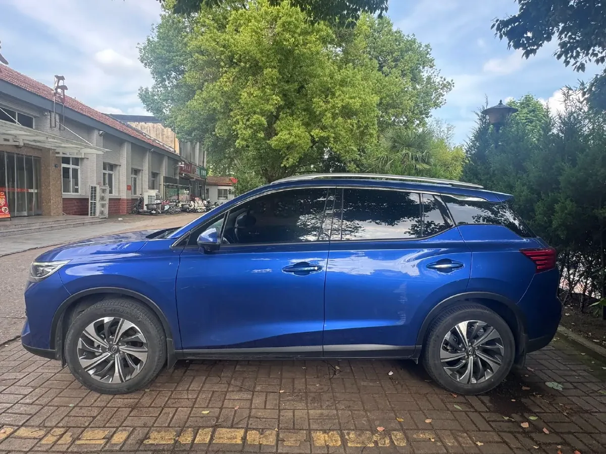 2020 GAC Trumpchi GS4 1.5T 169HP L4 6AT,autocango,china used car exporter,china ev exporter,chinese used car exporter,chinese used ev exporter