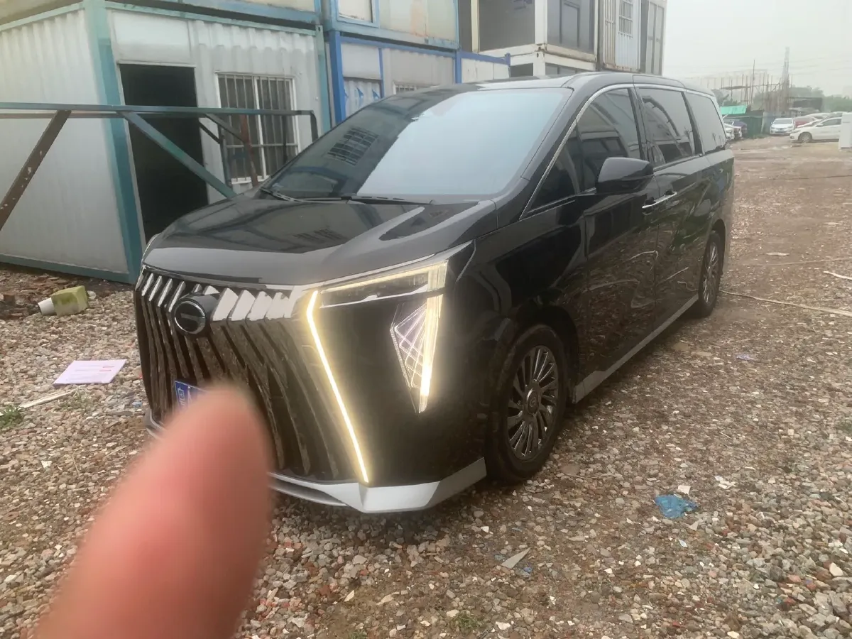 2023 GAC Trumpchi M8 2.0T 252HP L4 8AT,autocango,china used car exporter,china ev exporter,chinese used car exporter,chinese used ev exporter