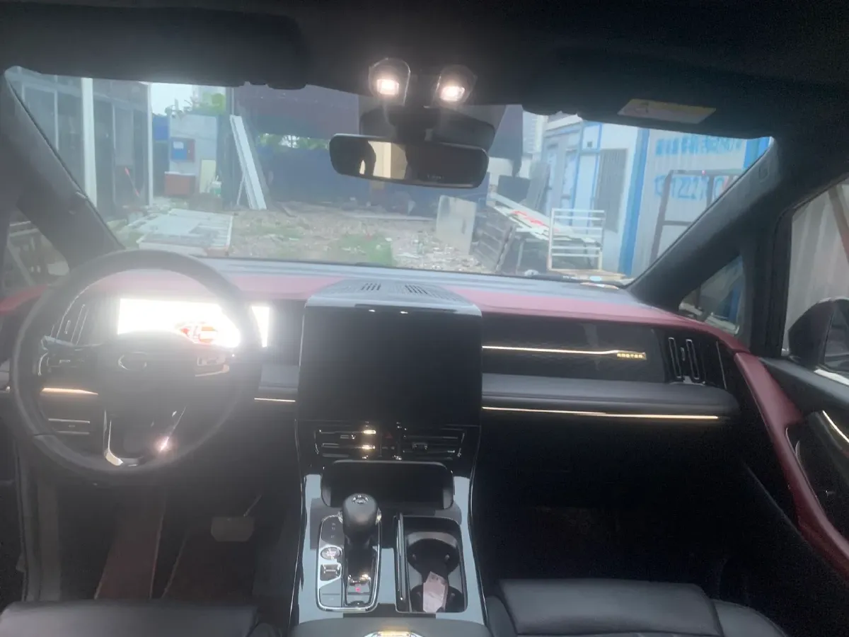 2023 GAC Trumpchi M8 2.0T 252HP L4 8AT,autocango,china used car exporter,china ev exporter,chinese used car exporter,chinese used ev exporter