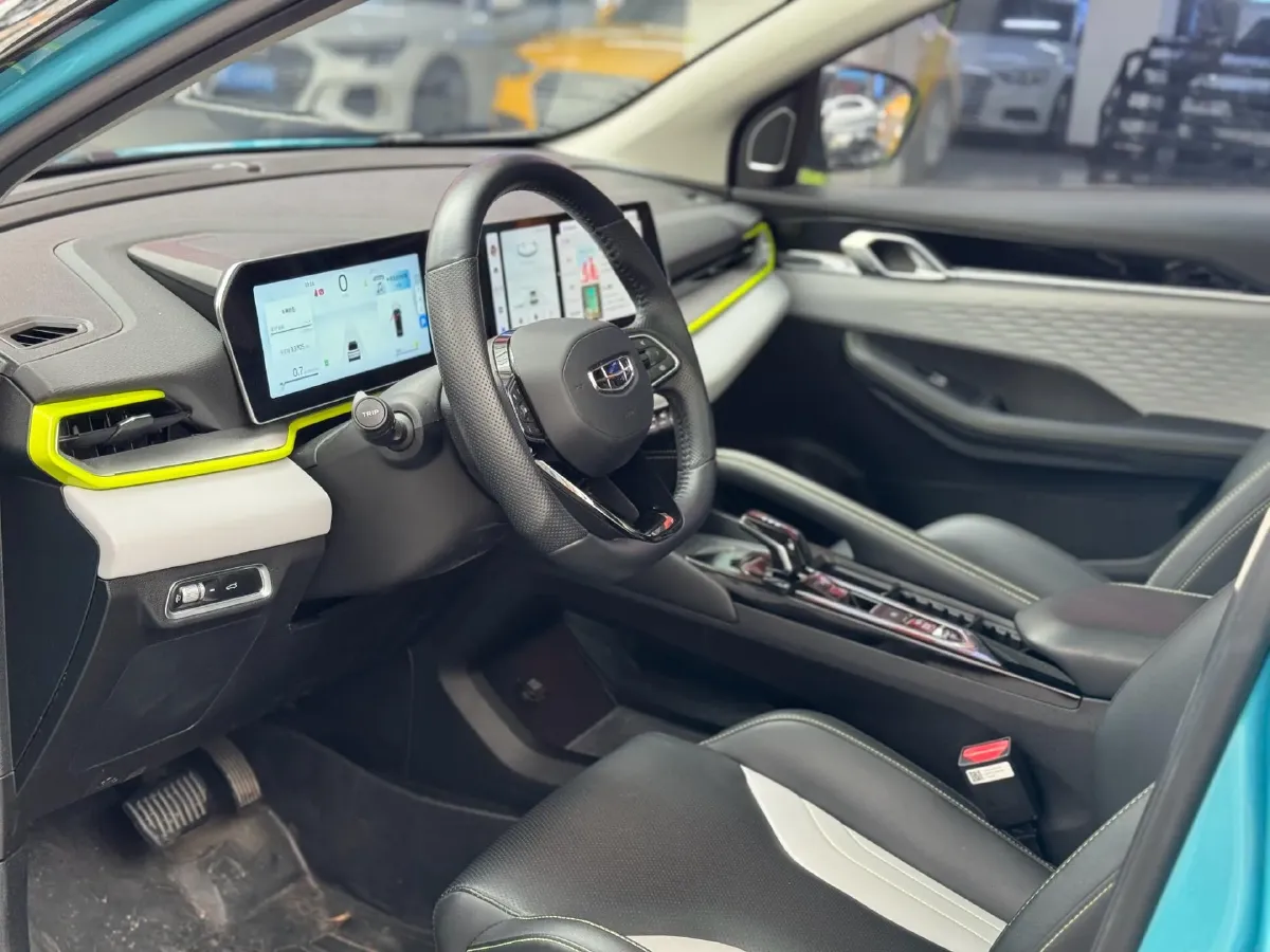 2022 Geely Coolray 1.5T 181HP L4 7DCT,autocango,china used car exporter,china ev exporter,chinese used car exporter,chinese used ev exporter