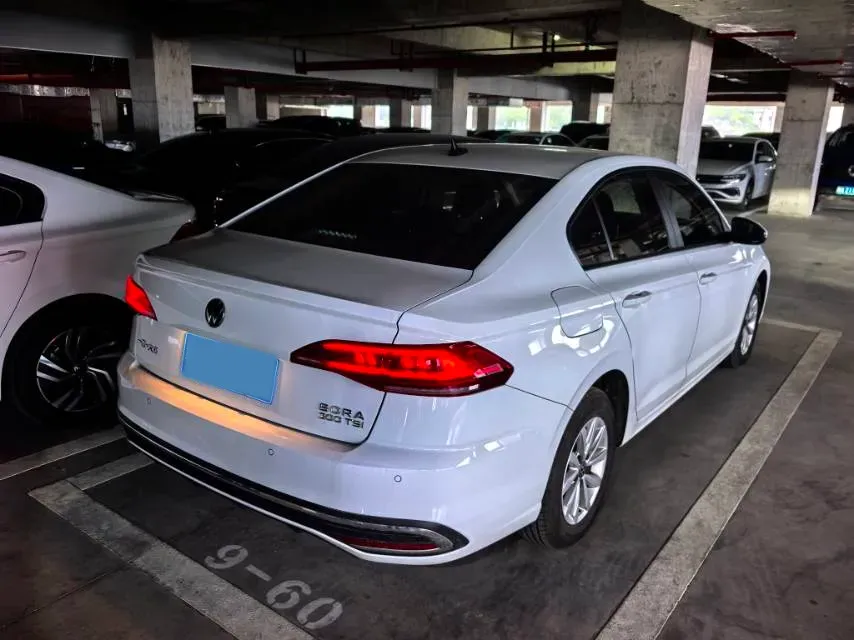 2023 Volkswagen Bora 1.2T 116HP L4 7DCT,autocango,china used car exporter,china ev exporter,chinese used car exporter,chinese used ev exporter