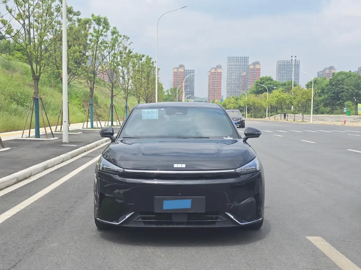 2024 Geely Galaxy L6 1.5T 163HP L4 3DHT PHEV,autocango,china used car exporter,china ev exporter,chinese used car exporter,chinese used ev exporter