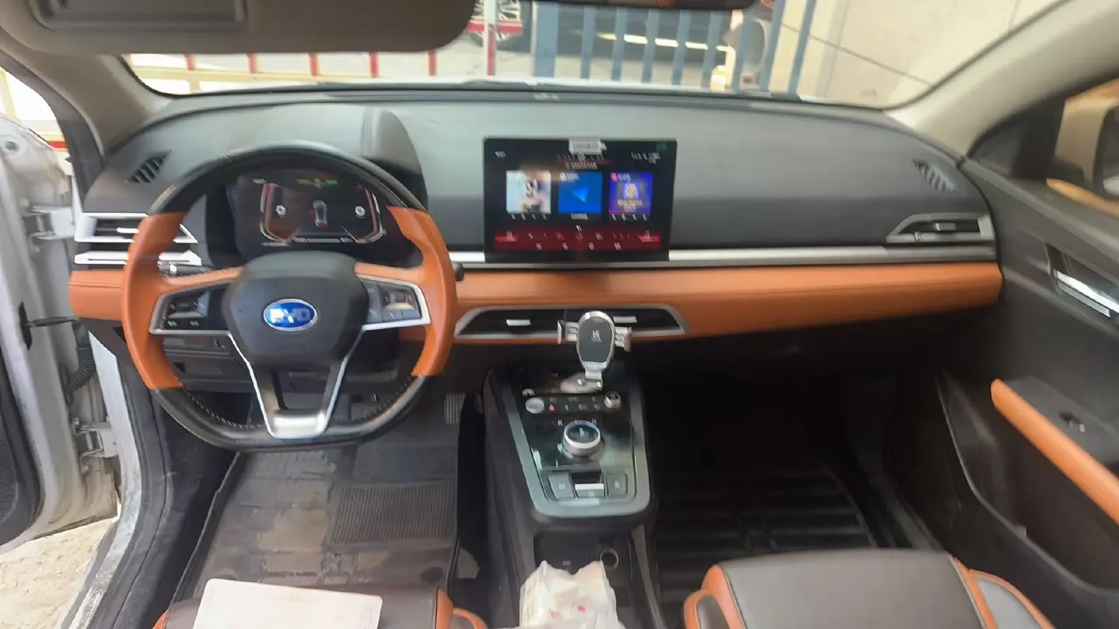 2021 Geely Azkarra 1.8T 184HP L4 7DCT,autocango,china used car exporter,china ev exporter,chinese used car exporter,chinese used ev exporter