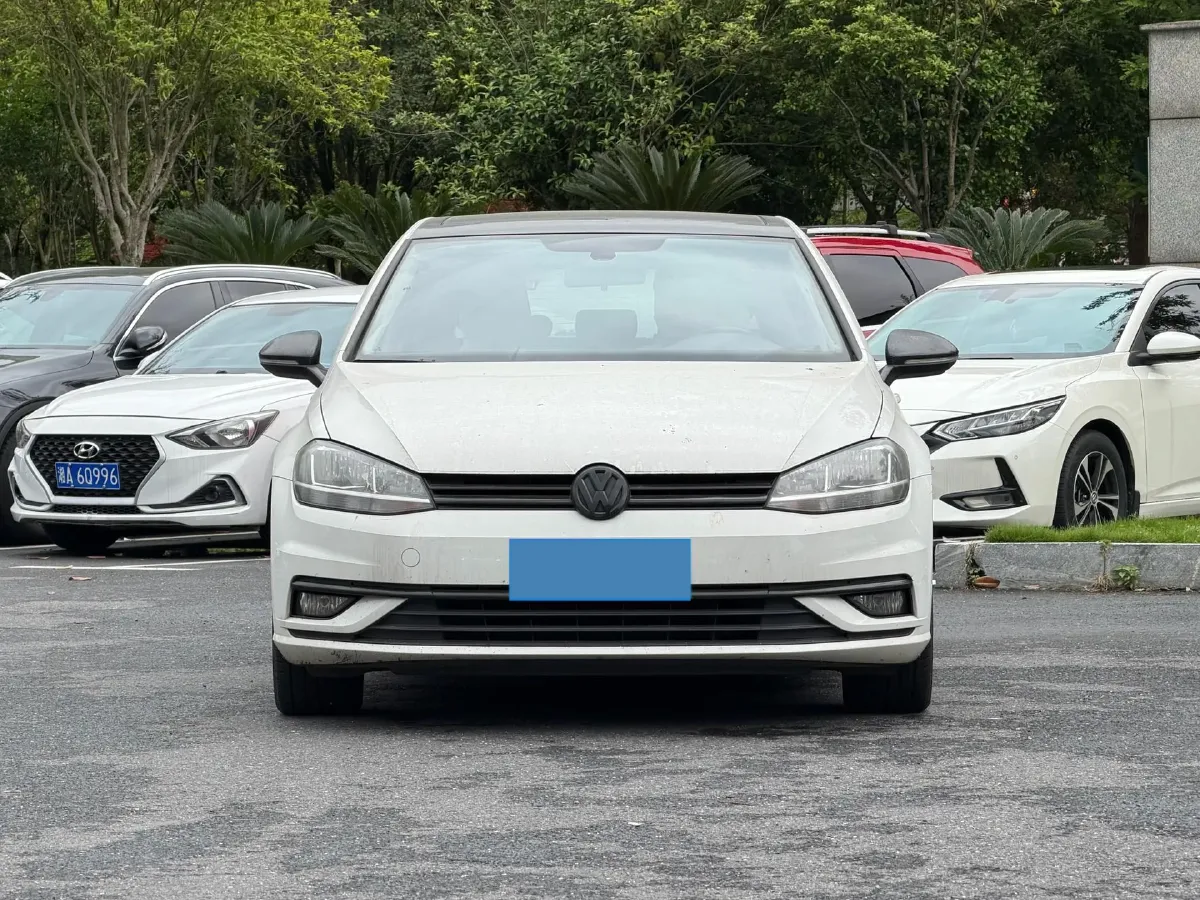 2020 Volkswagen Golf 1.4T 150HP L4 7DCT,autocango,china used car exporter,china ev exporter,chinese used car exporter,chinese used ev exporter