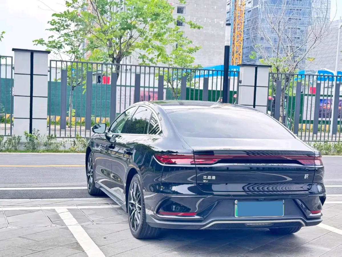 2024 BYD Han BEV 60.48KWH,autocango,china used car exporter,china ev exporter,chinese used car exporter,chinese used ev exporter