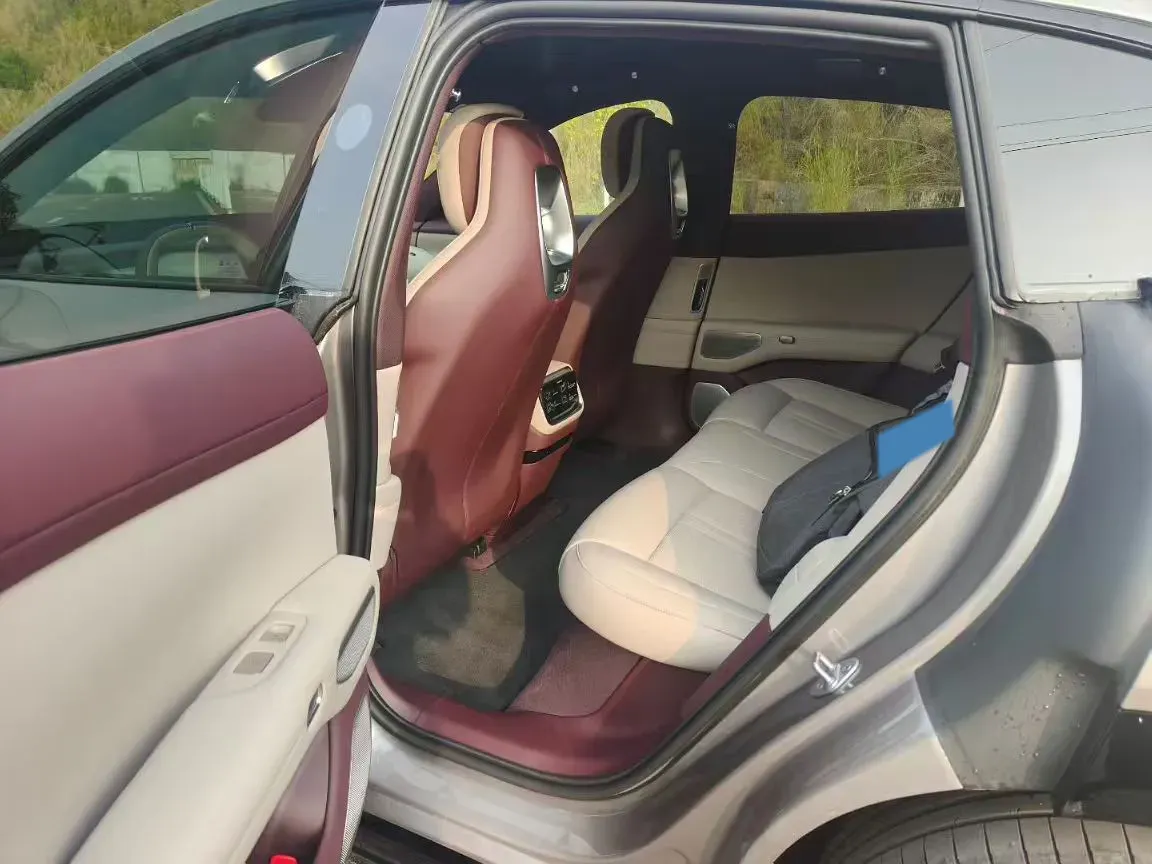 2025 MI YU7 BEV 96.3KWH,autocango,china used car exporter,china ev exporter,chinese used car exporter,chinese used ev exporter