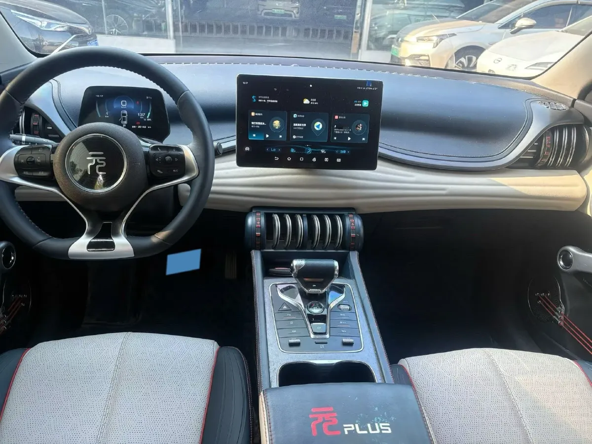 2022 Hycan Z03 BEV 64.23KWH,autocango,china used car exporter,china ev exporter,chinese used car exporter,chinese used ev exporter