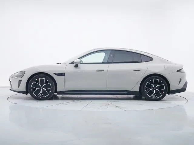 2024 MI SU7 BEV 73.6KWH,autocango,china used car exporter,china ev exporter,chinese used car exporter,chinese used ev exporter