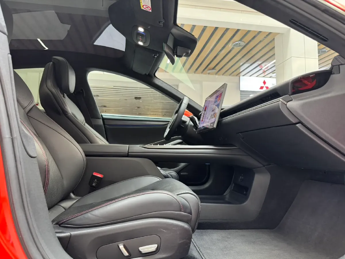 2024 MI SU7 BEV 101KWH,autocango,china used car exporter,china ev exporter,chinese used car exporter,chinese used ev exporter