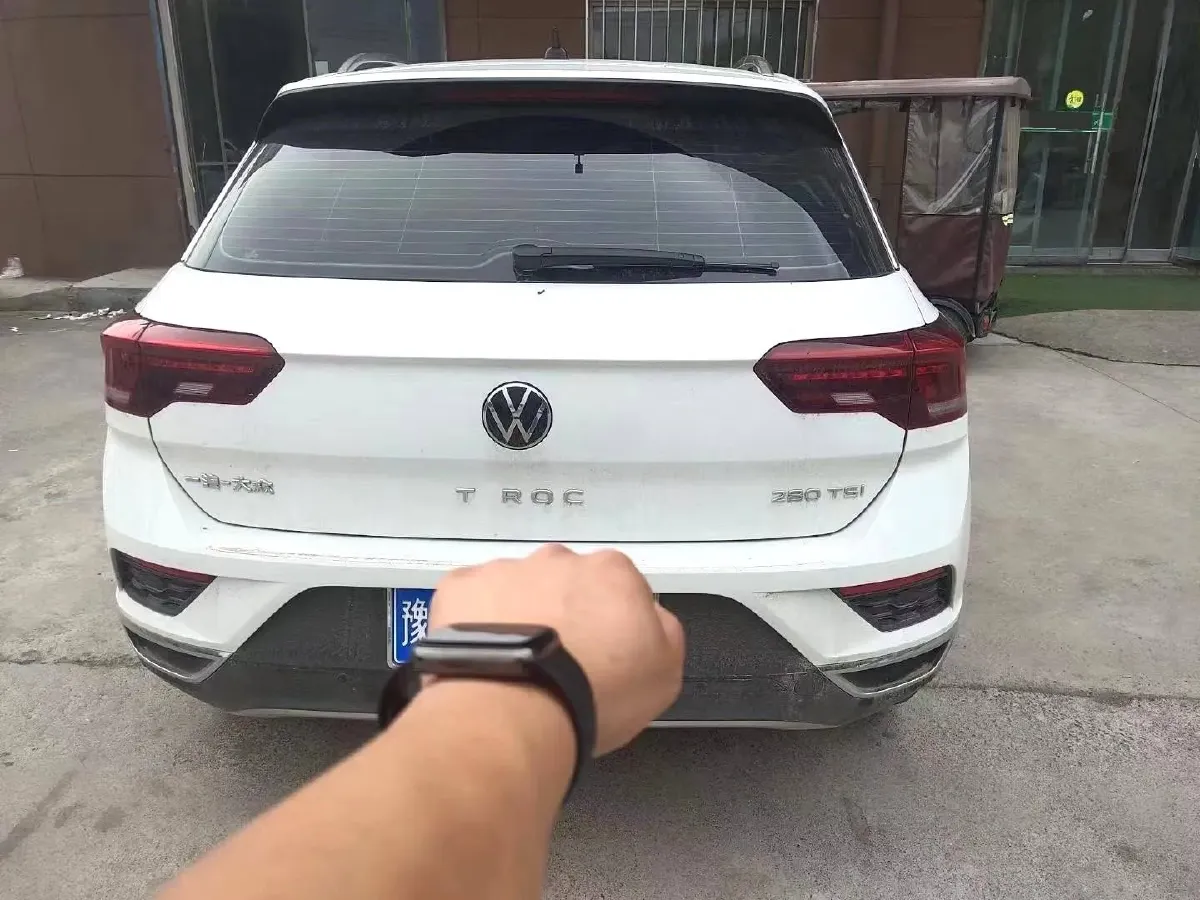 2022 Volkswagen T-Roc 1.4T 150HP L4 7DCT,autocango,china used car exporter,china ev exporter,chinese used car exporter,chinese used ev exporter