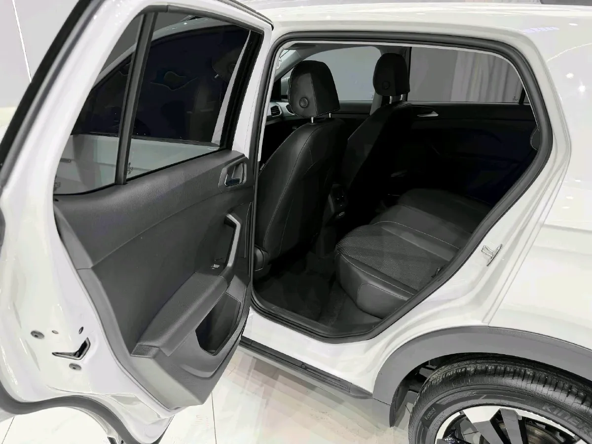2021 Volkswagen Tacqua 1.5L 113HP L4 6AT,autocango,china used car exporter,china ev exporter,chinese used car exporter,chinese used ev exporter