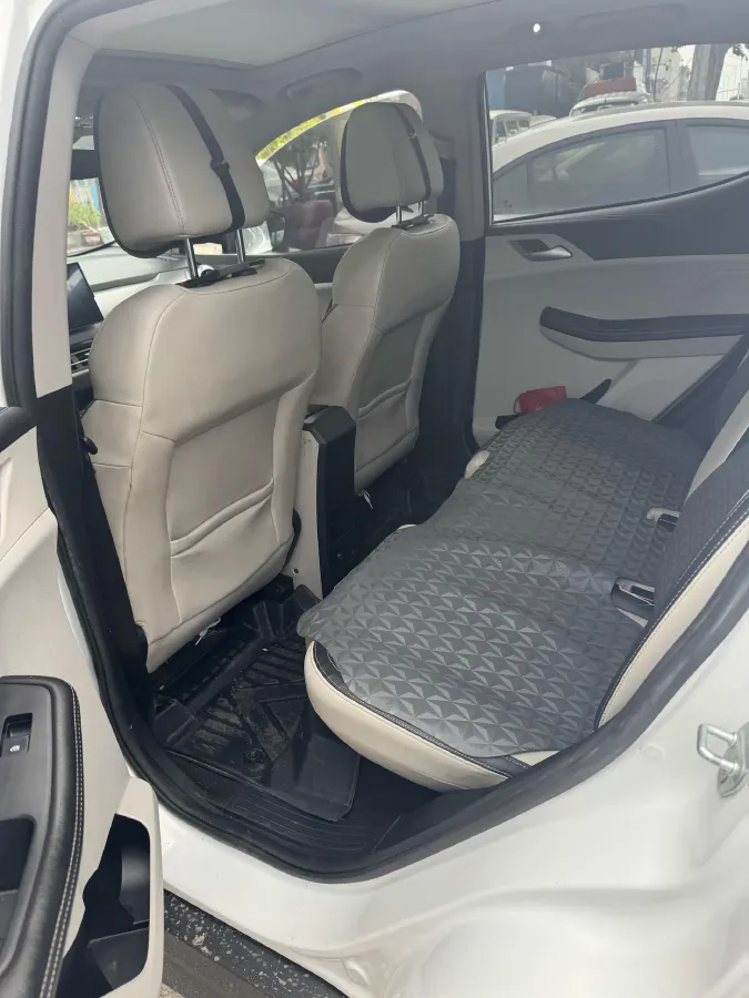 2021 BYD Song Pro 1.5T 160HP L4 7DCT,autocango,china used car exporter,china ev exporter,chinese used car exporter,chinese used ev exporter