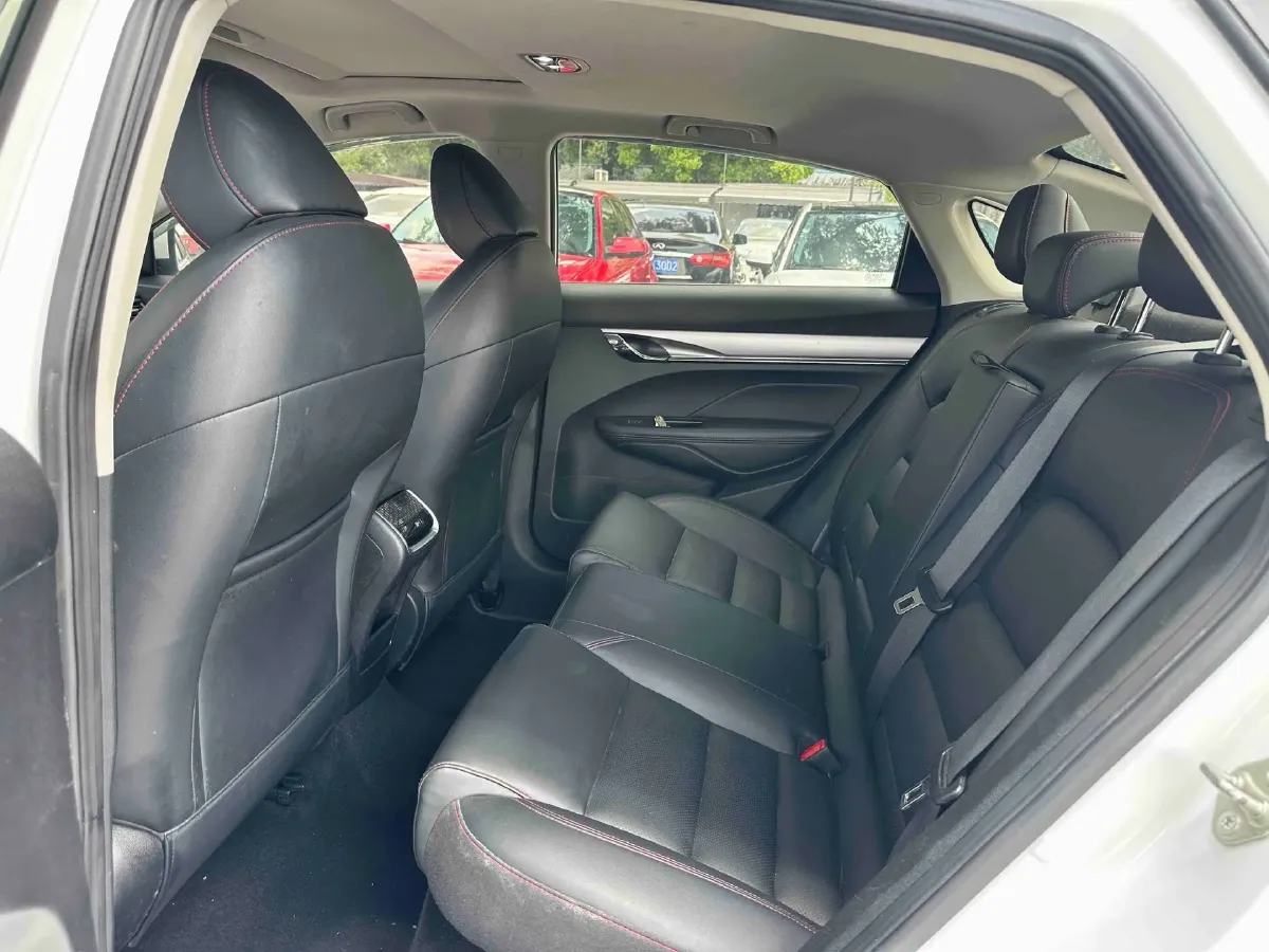 2020 Geely Binray 1.0T 133HP L3 6DCT,autocango,china used car exporter,china ev exporter,chinese used car exporter,chinese used ev exporter