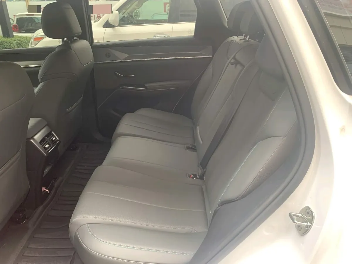 2025 BYD Song Pro 1.5L 101HP L4 E-CVT PHEV 12.9KWH,autocango,china used car exporter,china ev exporter,chinese used car exporter,chinese used ev exporter