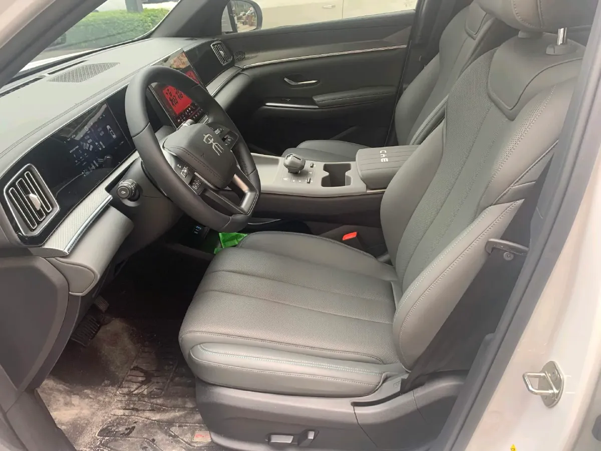 2025 BYD Song Pro 1.5L 101HP L4 E-CVT PHEV 12.9KWH,autocango,china used car exporter,china ev exporter,chinese used car exporter,chinese used ev exporter