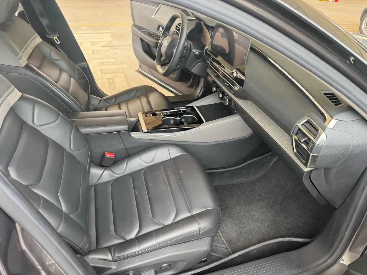 2021 Citroen C5 X 1.6T 175HP L4 8AT,autocango,china used car exporter,china ev exporter,chinese used car exporter,chinese used ev exporter