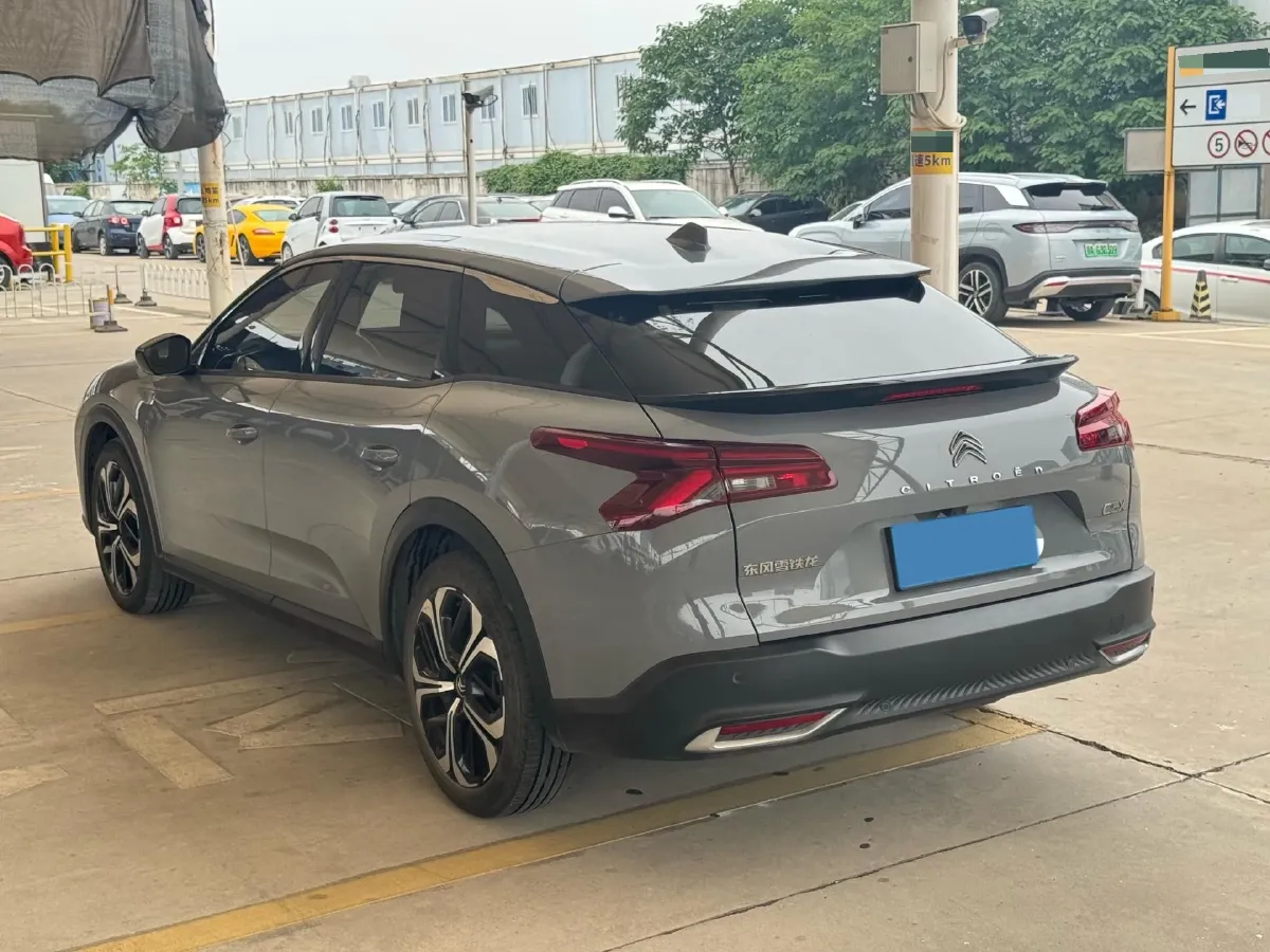 2021 Citroen C5 X 1.6T 175HP L4 8AT,autocango,china used car exporter,china ev exporter,chinese used car exporter,chinese used ev exporter