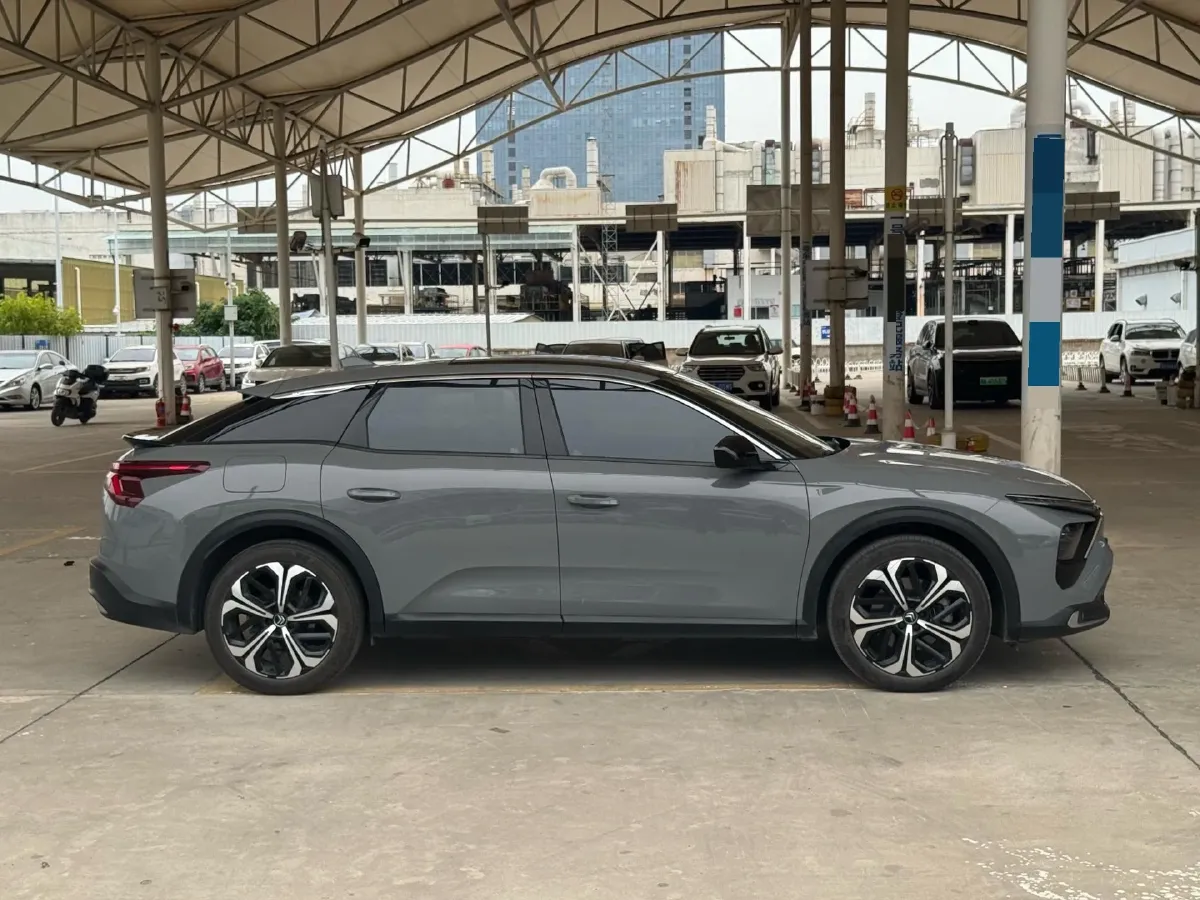 2021 Citroen C5 X 1.6T 175HP L4 8AT,autocango,china used car exporter,china ev exporter,chinese used car exporter,chinese used ev exporter