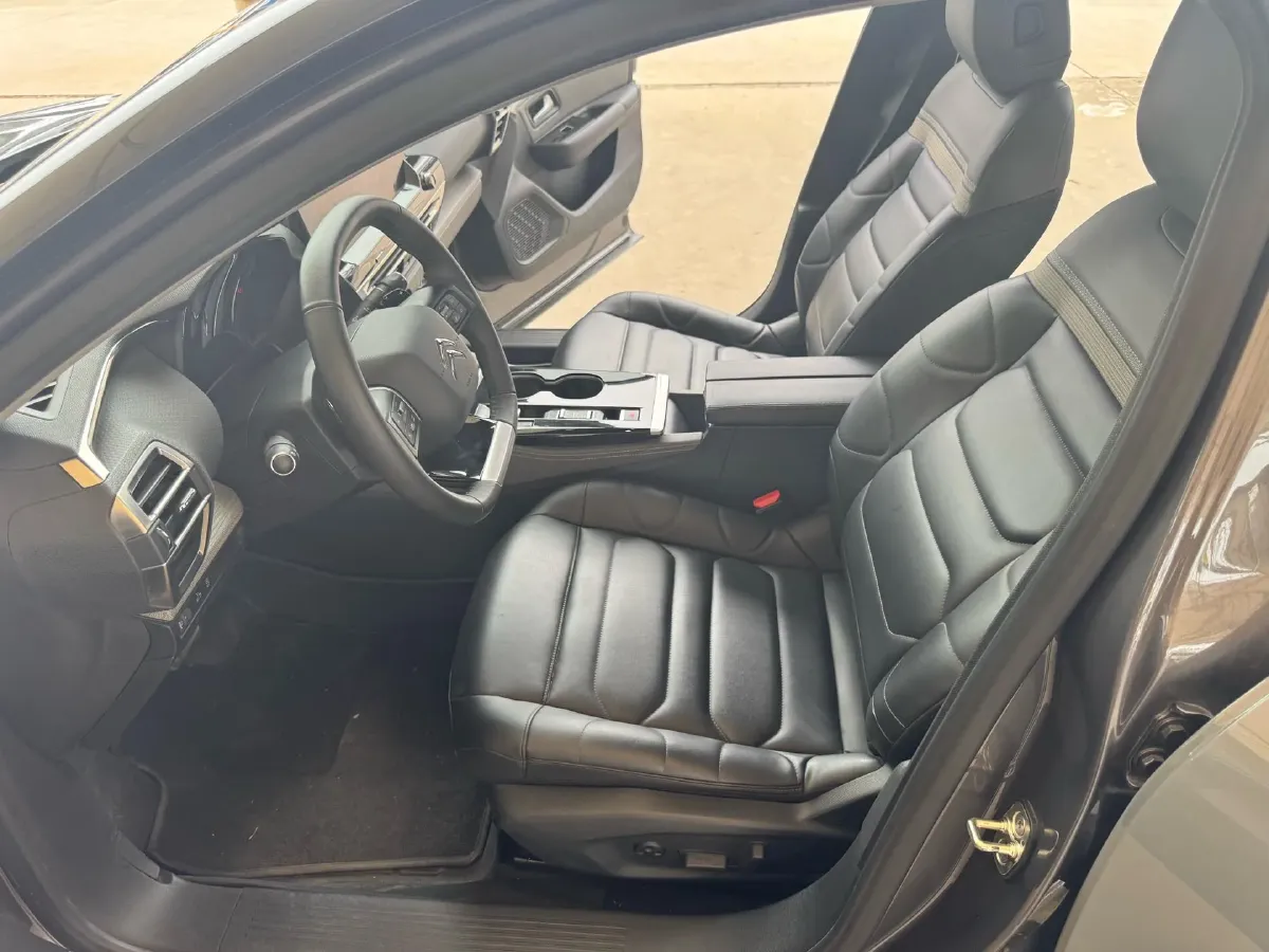 2021 Citroen C5 X 1.6T 175HP L4 8AT,autocango,china used car exporter,china ev exporter,chinese used car exporter,chinese used ev exporter