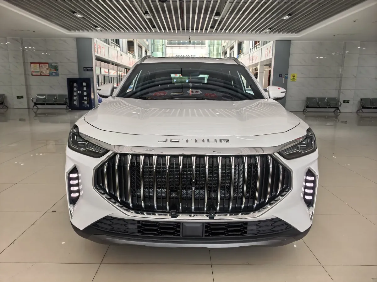 2025 Jetour X70 Plus 1.5T 156HP L4 CVT,autocango,china used car exporter,china ev exporter,chinese used car exporter,chinese used ev exporter
